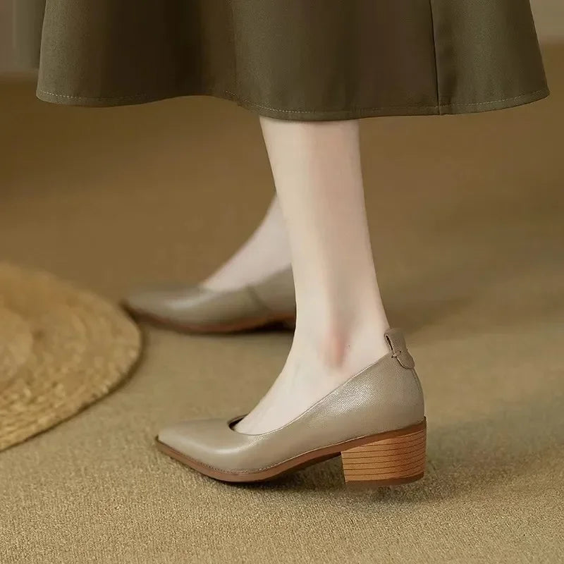 EVERRET CLASSIC PUMPS