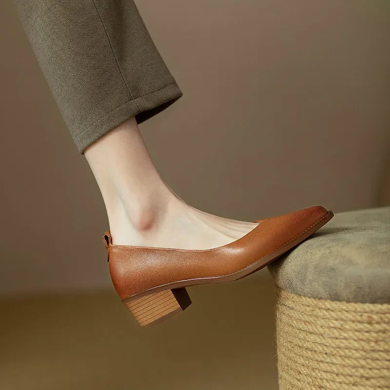 EVERRET CLASSIC PUMPS