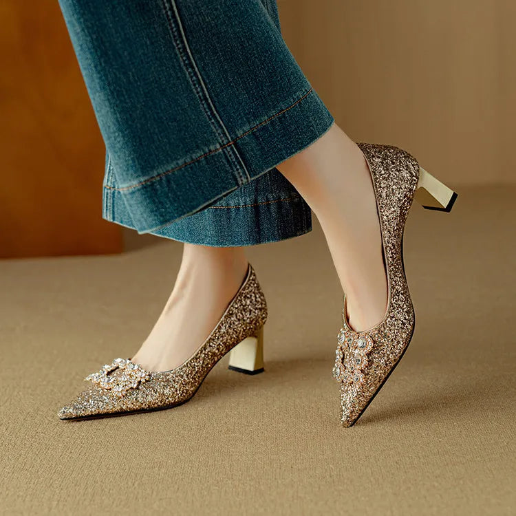 EVERRET GLITTER PUMPS