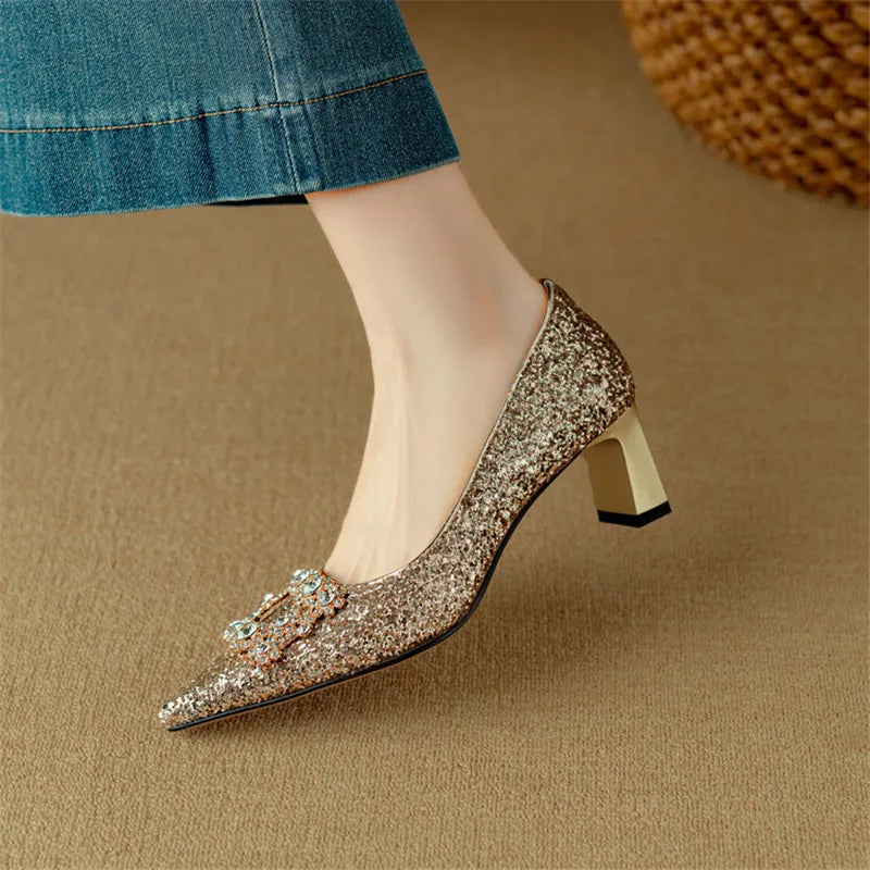 EVERRET GLITTER PUMPS